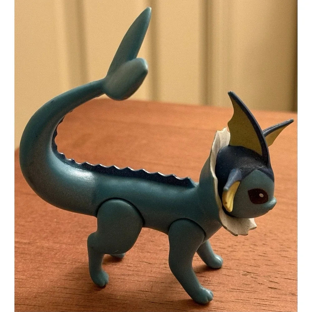 VAPOREON Pokémon 2019 Figure‎ - 3.5